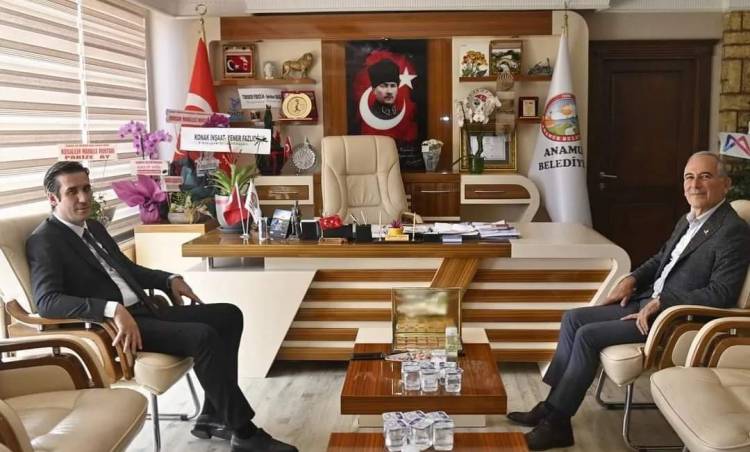 Bozyazı Kaymakamı Tuncay Topsakaloğlu, Anamur Belediye Başkanı Durmuş Deniz'e Hayırlı Olsun Ziyaretinde Bulundu