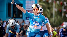 59.Cumhurbaşkanlığı Türkiye Bisiklet Turu'nun beşinci gününde koşulan 177.9 kilometrelik Bodrum-Kuşadası etabını DSM-Firmenich takımından Tobias Andresen kazandı ve Gdnel Ferdi Klasmandaki yerini korudu.